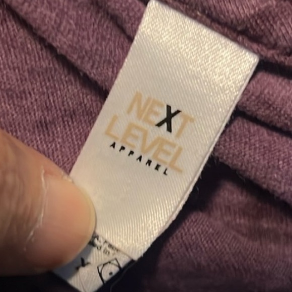 NEXT LEVEL 🦎 TROPICAL PURPLE/PINK DISTRESSED GECKO LIZARD T-SHIRT Women’s XL - Picture 6 of 7